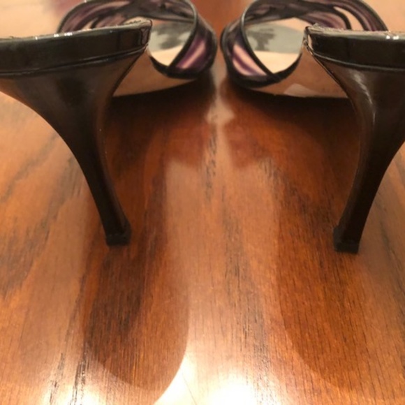 NEW MANOLO BLAHNIK BLACK OPEN TOE HEELS - Picture 2 of 6